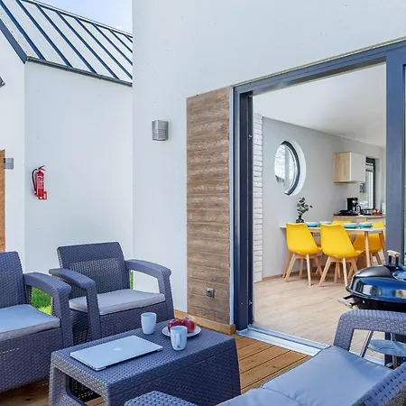 Przy Morzu Apartment *